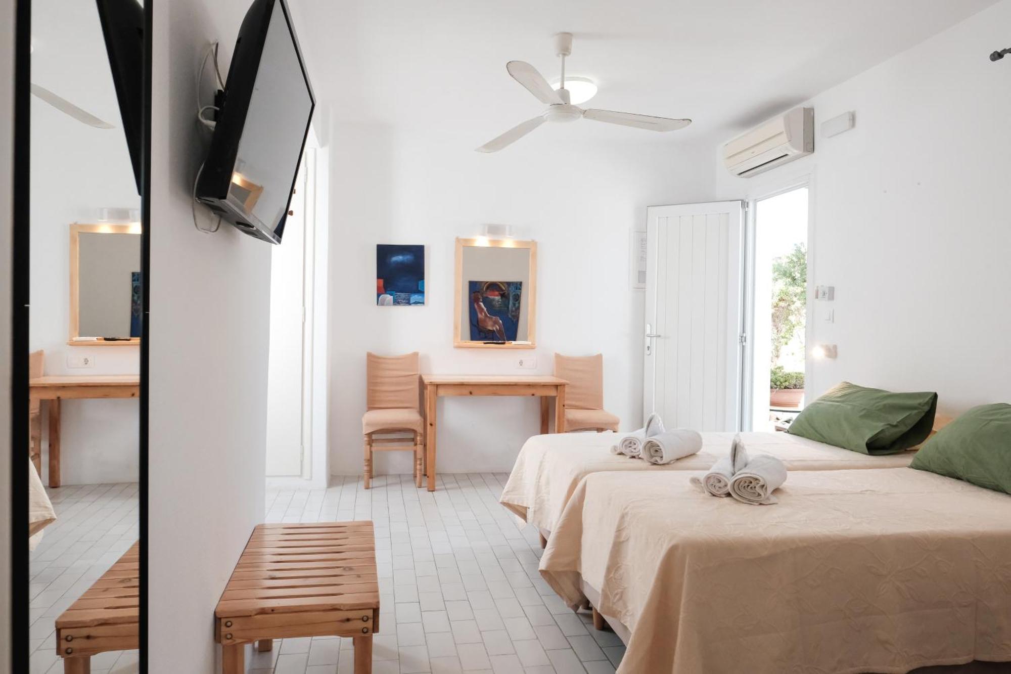Angela'S Rooms Mykonos Town Exterior photo