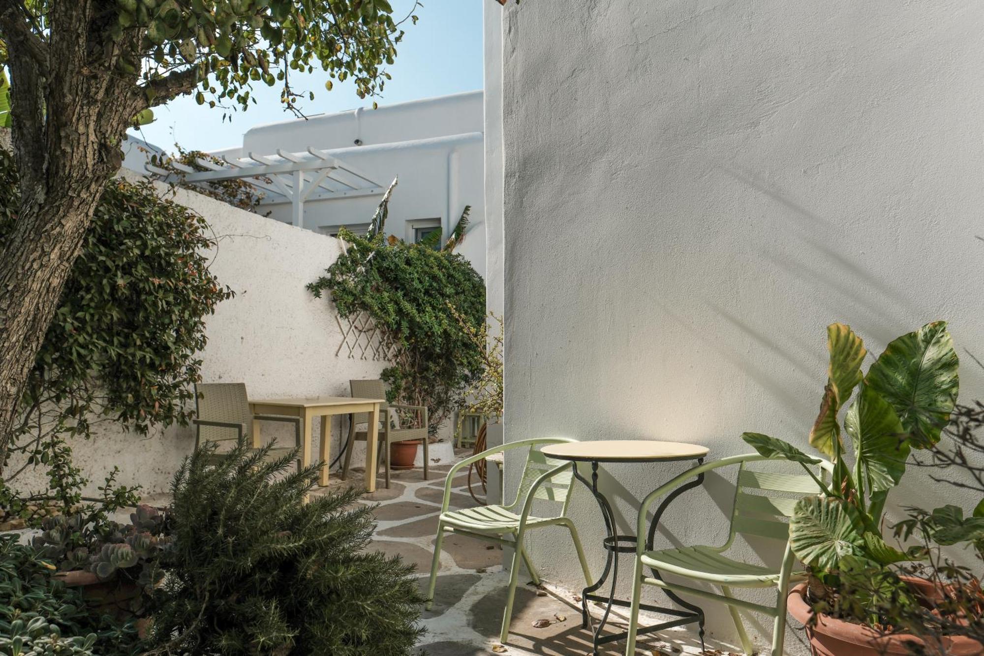 Angela'S Rooms Mykonos Town Exterior photo