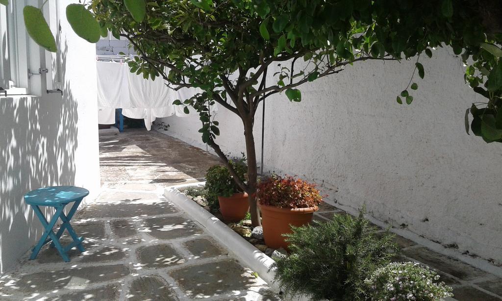 Angela'S Rooms Mykonos Town Exterior photo